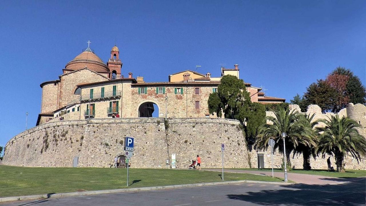Sullago Appartamenti -Romantico Appartamento In Centro カスティリオーネ・デル・ラーゴ エクステリア 写真